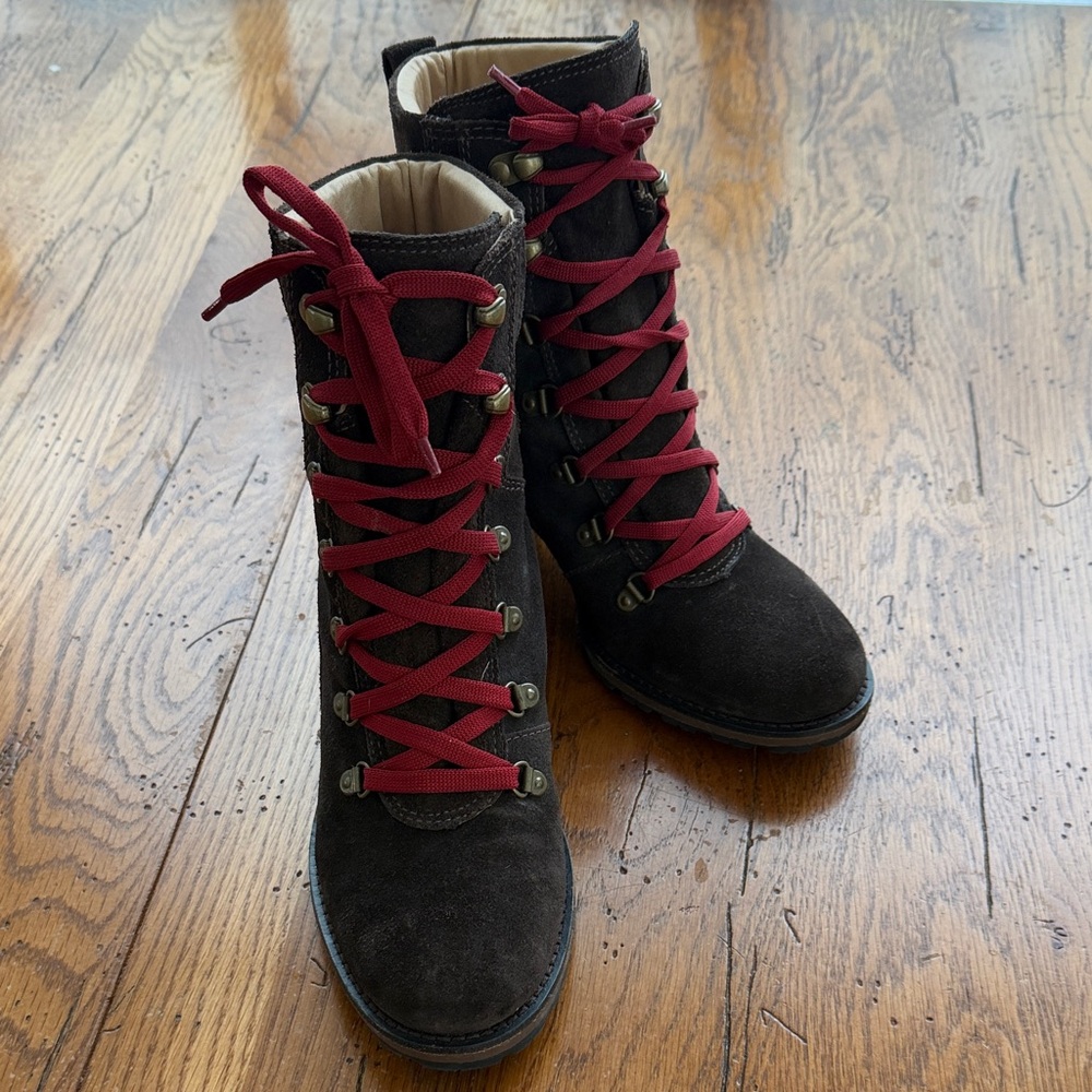LL Bean Suede Boots 7.5 NWOT - Picture 3 of 9